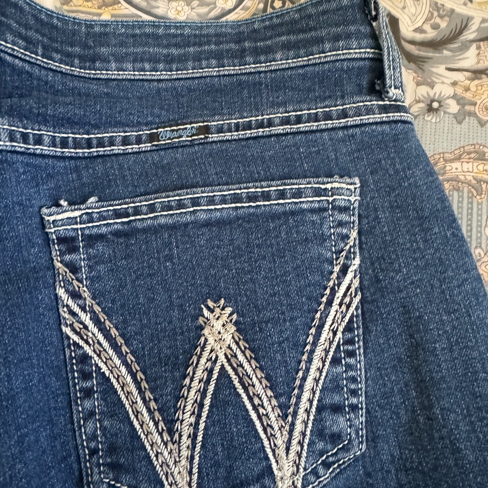 Wrangler Q-Baby cool denim, size 13/14 x 32
